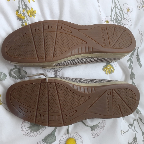 ❤ NWOT Gold Sperry Top Sider Boat Shoes Size 7 - Picture 4 of 5